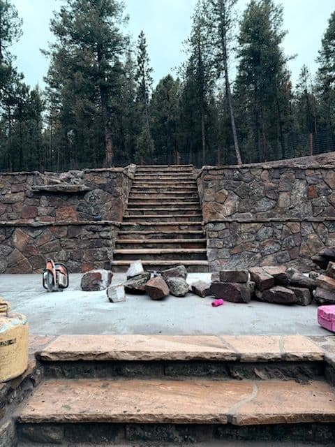 Gallery photos for Crafting a Natural Stone Sanctuary: Image #2