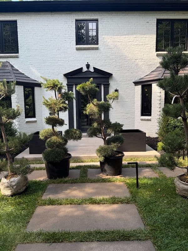 Gallery photos for Transform Your Entryway with Urban Flow Landscape: Image #1